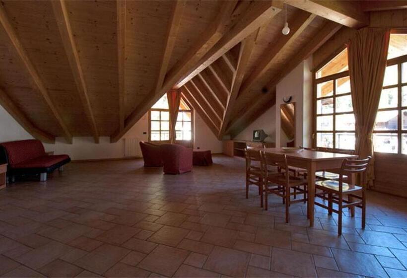 شقة دور أخير غرفتين نوم, Residence Le Orchidee