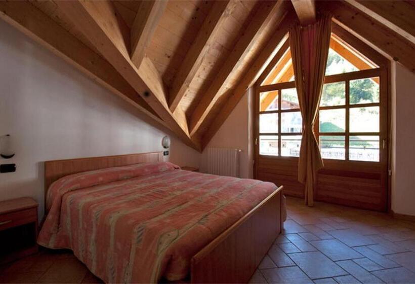 شقة دور أخير غرفتين نوم, Residence Le Orchidee