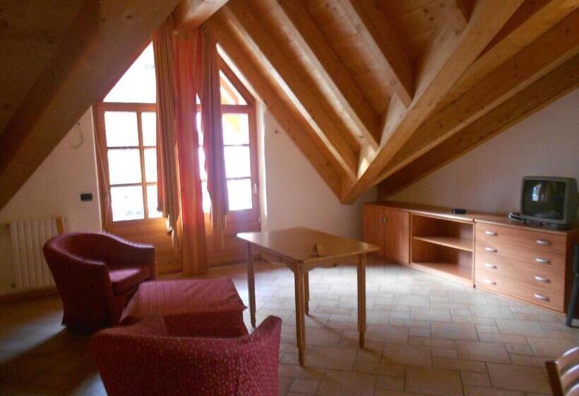 2침실 펜트하우스 아파트, Residence Le Orchidee