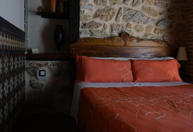 جناح, Posada Puerta Grande