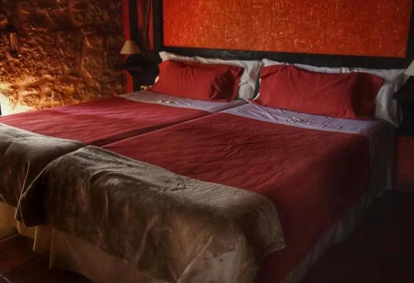 山の見えるジュニアスイート, Posada Puerta Grande