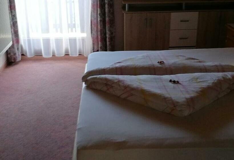 标准间带阳台, Gästepension Wiesenheim