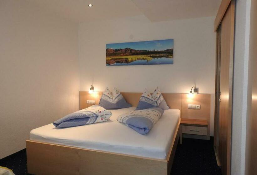 غرفة قياسية, Alpenfrieden