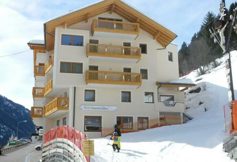 スタンダードシングルルーム, Alpenfrieden