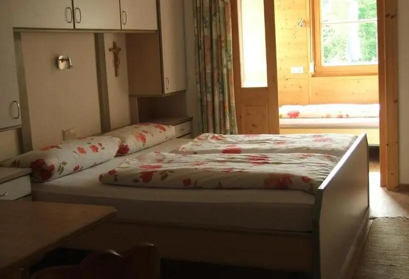 スタンダード４人部屋, Pension Jägerheim