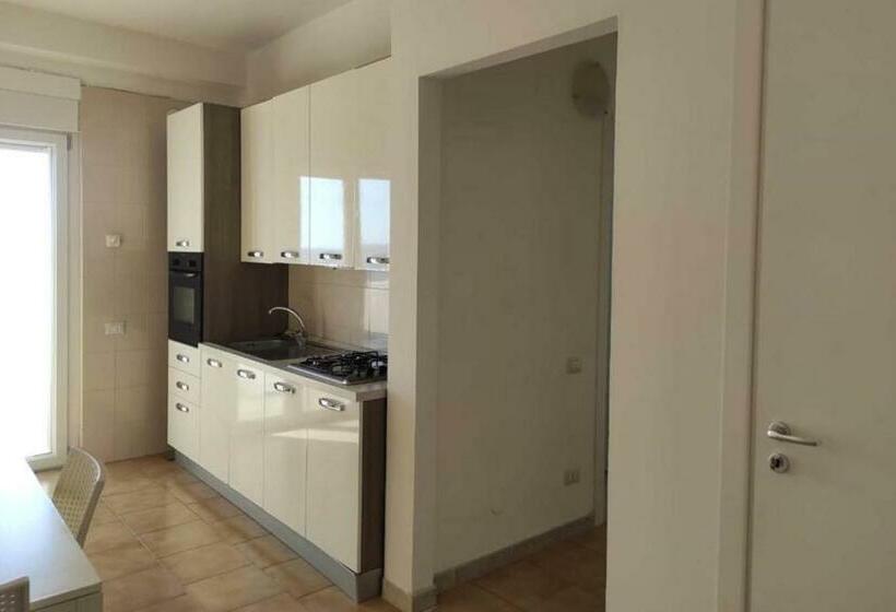 דירת חדר, Bluebay Residence Resort