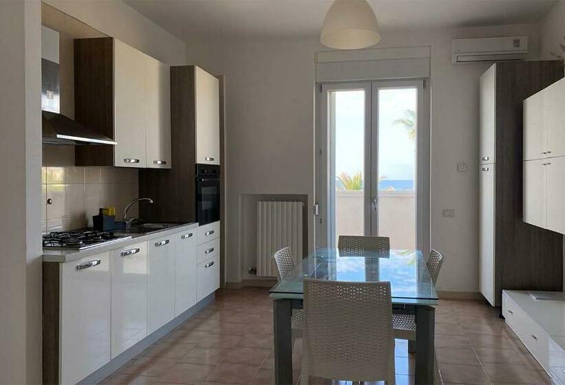 带2个卧室的公寓, Bluebay Residence Resort