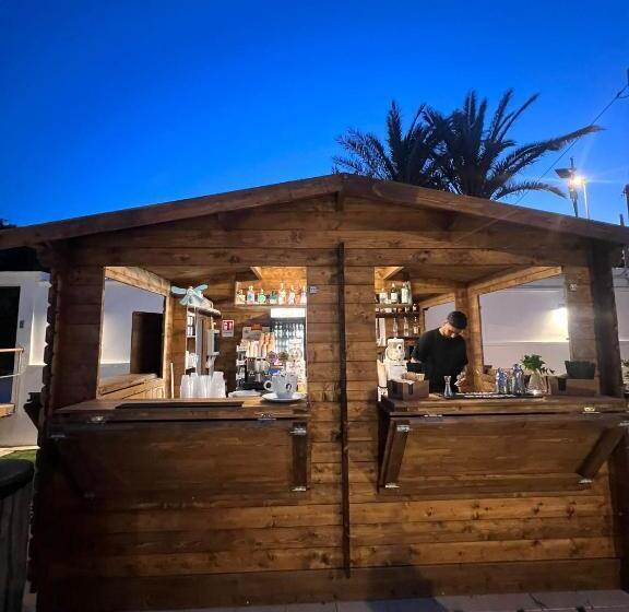 דירת 2 חדרים עם טרסה, Bluebay Residence Resort