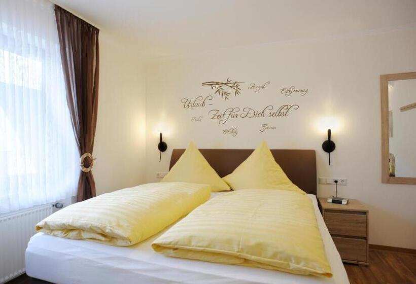 דירת חדר סופריור, Winneburger Hof