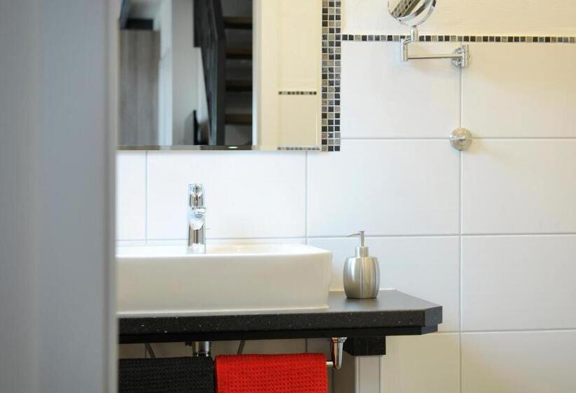 בית, 2 חדרי שינה, Winneburger Hof