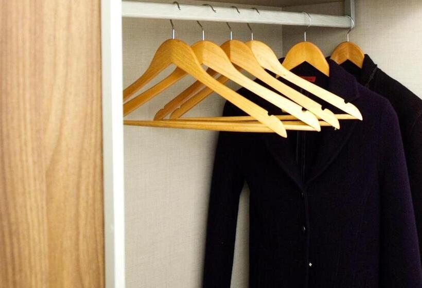 스탠다드 스튜디오, Residence Alleterme