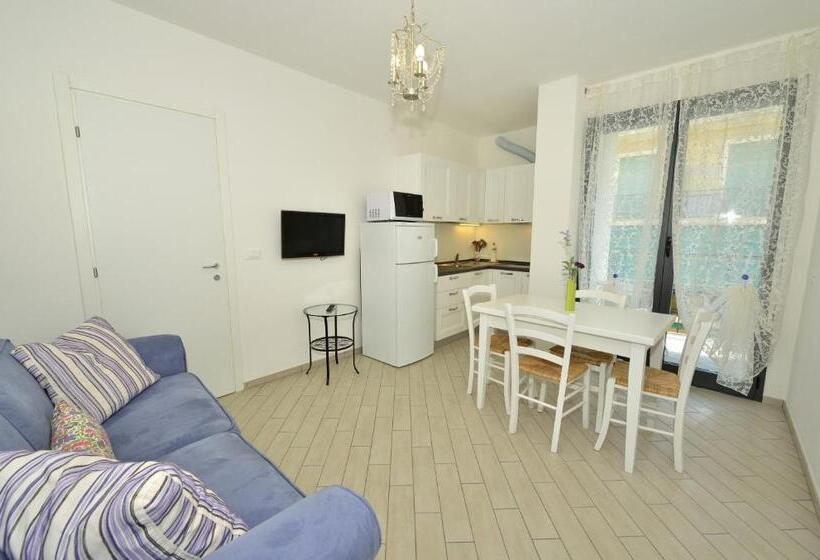 شقة غرفة واحدة, Residence Serenella