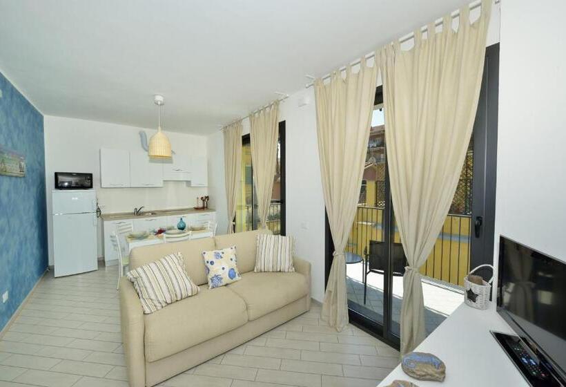 شقة غرفة نوم واحدة مزودة بشُرفة, Residence Serenella