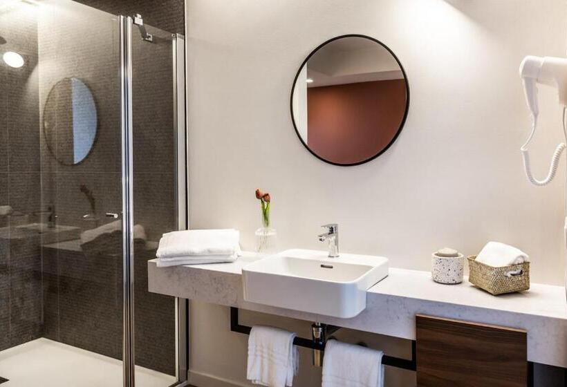 سوئیت با بالکن, Agriturismo La Rocca