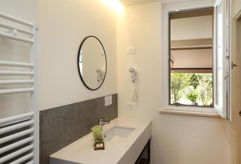 سوییت جونیور, Agriturismo La Rocca