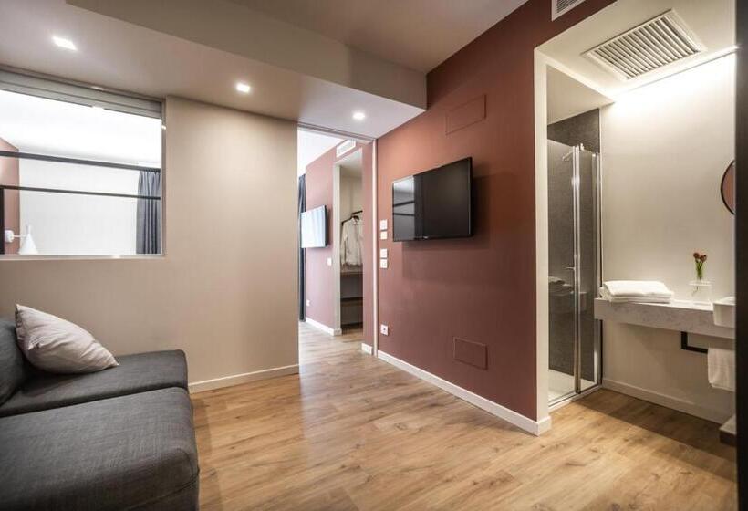 سوئیت با بالکن, Agriturismo La Rocca