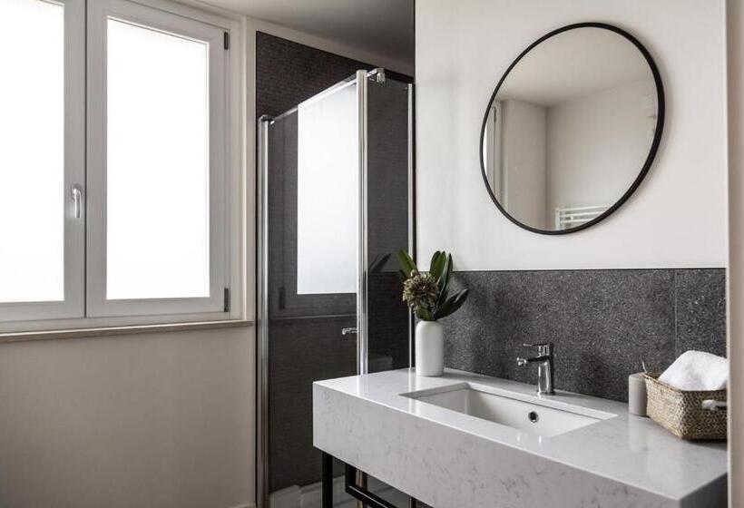 اتاق استاندارد با بالکن, Agriturismo La Rocca