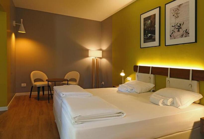 סוויטת ג'וניור, Agriturismo La Rocca