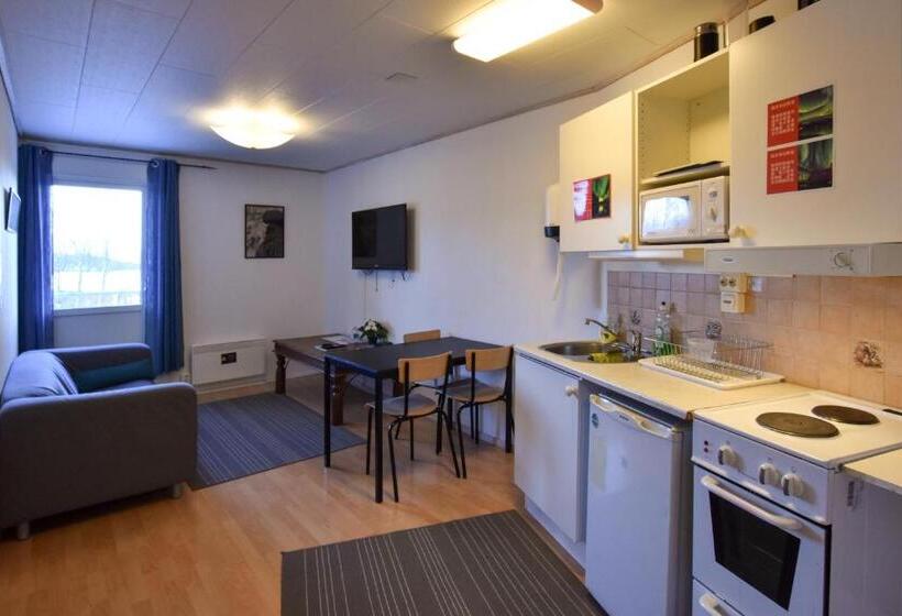 דירת חדר, Abisko Guesthouse & Activities