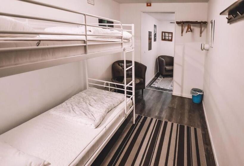 חדר סטנדרט עם מיטת קומתיים, Abisko Guesthouse & Activities