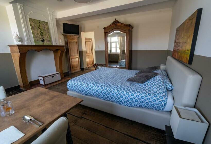 Deluxe room with river view, Le Richmond