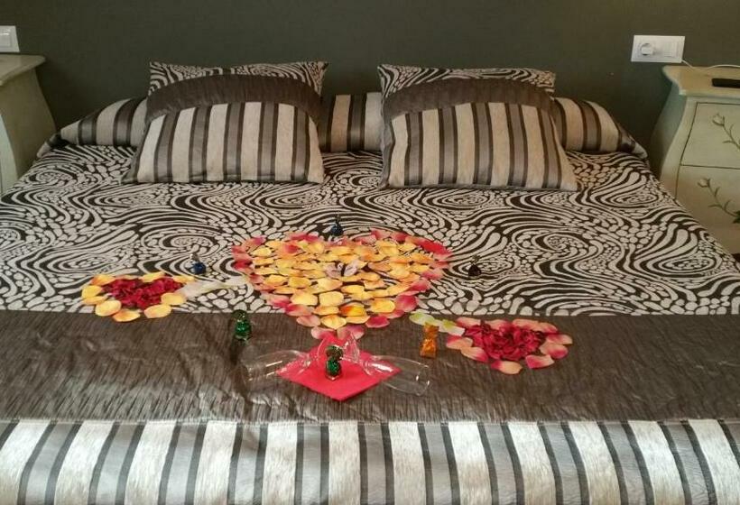 חדר סטנדרט עם ג'קוזי, Trisileja En Posada La Busta