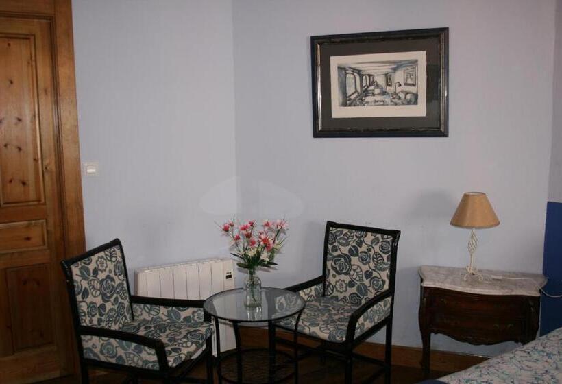 חדר סטנדרט עם ג'קוזי, Trisileja En Posada La Busta