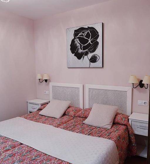 דירת 5 חדרי שינה, Trisileja En Posada La Busta