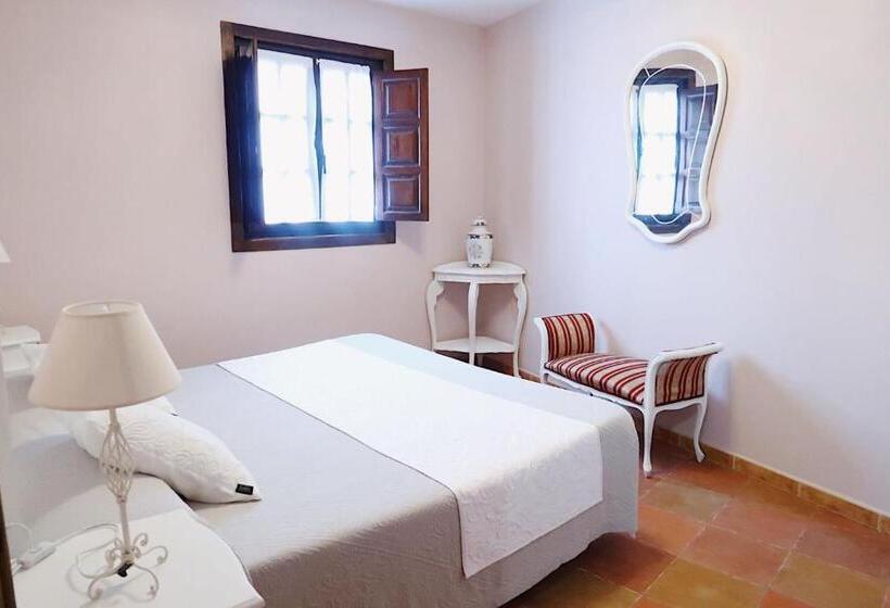 דירת 5 חדרי שינה, Trisileja En Posada La Busta