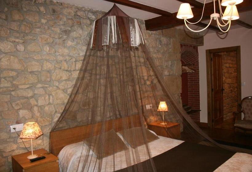 חדר סטנדרט עם ג'קוזי, Trisileja En Posada La Busta