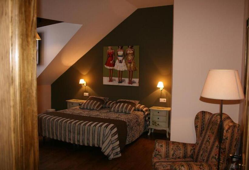 חדר סטנדרט לארבעה, Trisileja En Posada La Busta