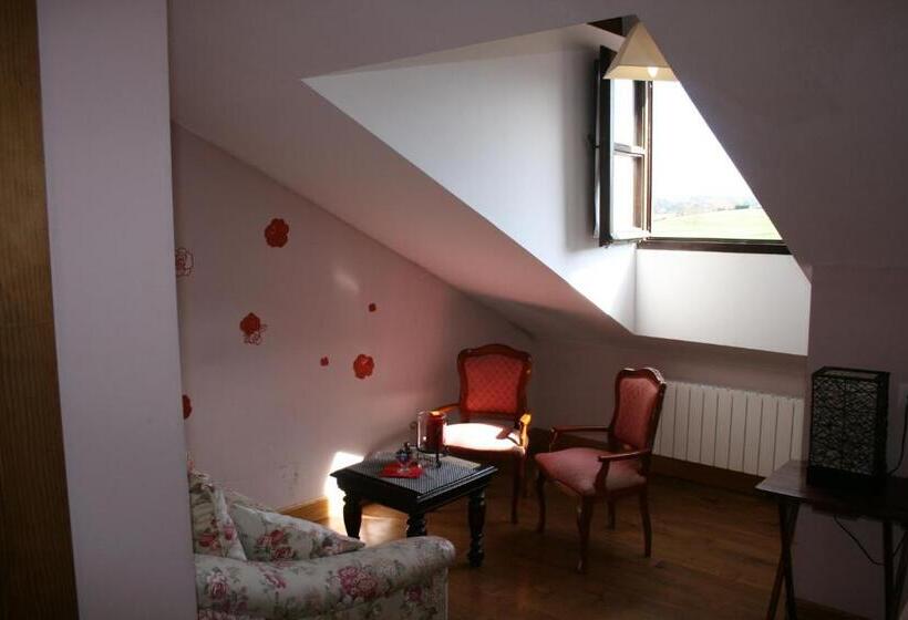 חדר סטנדרט לארבעה, Trisileja En Posada La Busta