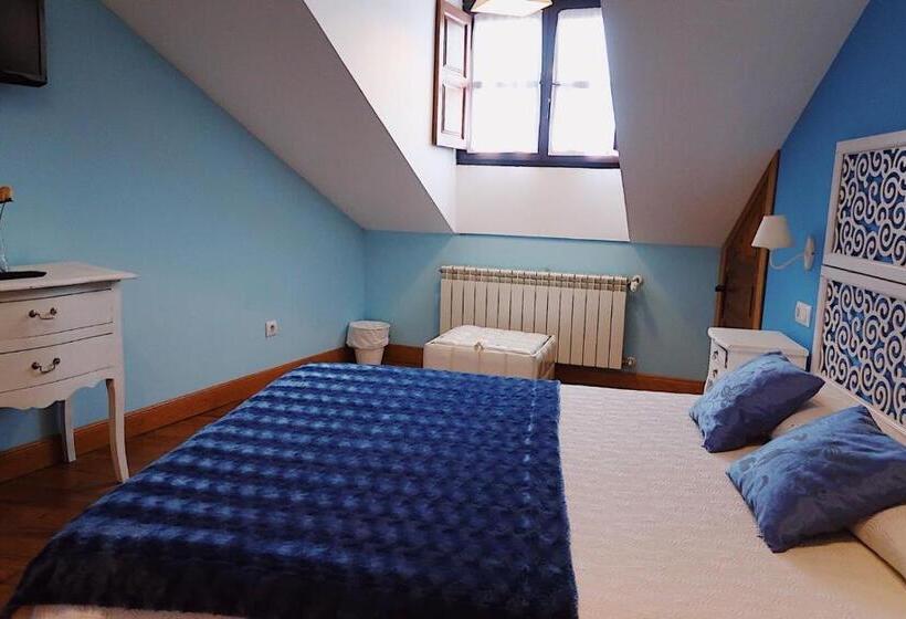 Четырехместный Номер Стандарт, Trisileja En Posada La Busta