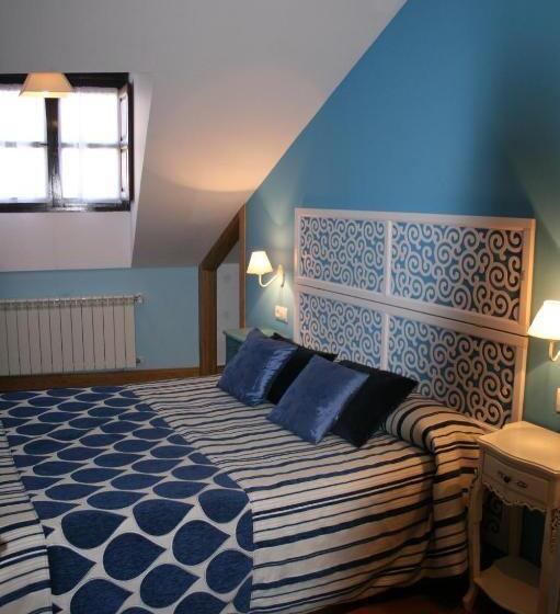 Quarto Estandar, Trisileja En Posada La Busta