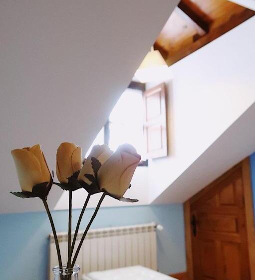 חדר סטנדרט לארבעה, Trisileja En Posada La Busta