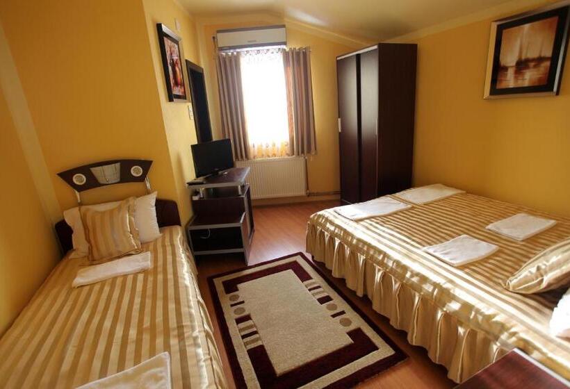 اتاق استاندارد سه نفره, Villa Atina