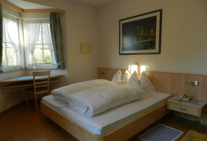 标准间, Pension Aurora