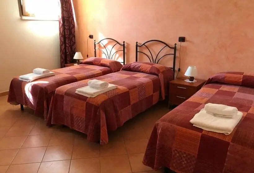 スタンダードトリプルルーム, Agriturismo Ai Due Volti