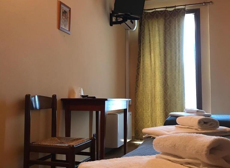 スタンダードトリプルルーム, Agriturismo Ai Due Volti