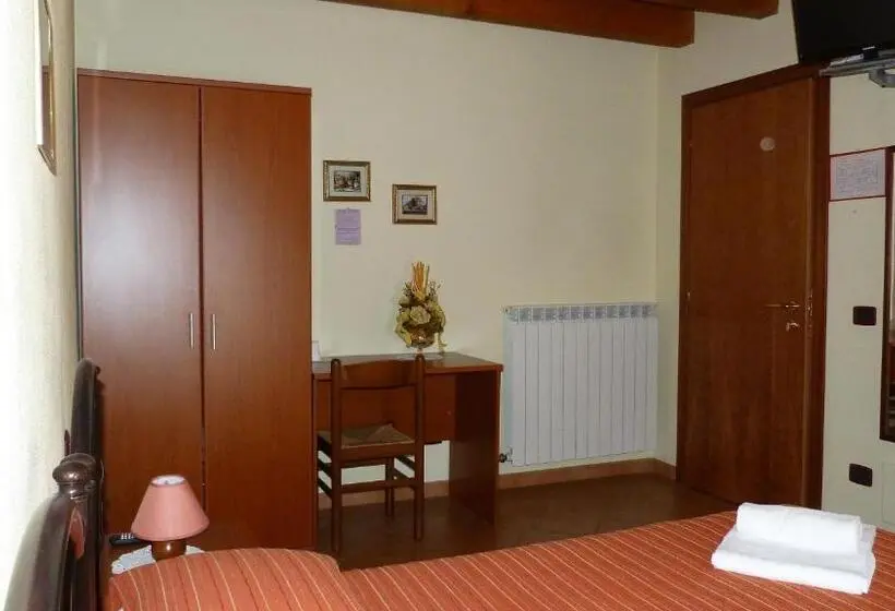 シングルデラックスルーム, Agriturismo Ai Due Volti