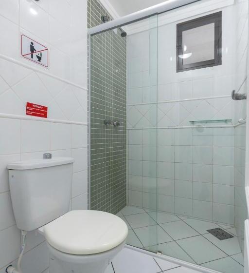 חדר סטנדרט לשלושה עם מרפסת, Bombinhas Tourist Apart