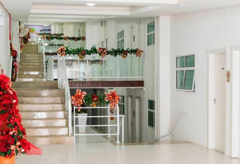 דירת חדר נוף לגינה, Bombinhas Tourist Apart