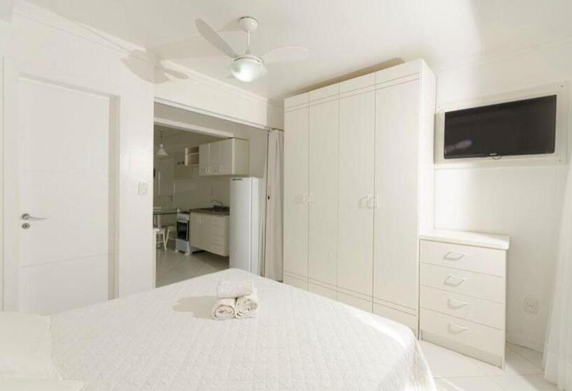 דירת חדר נוף לגינה, Bombinhas Tourist Apart