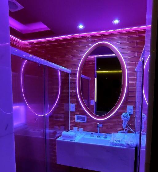 高级客房, Motel Le Monde