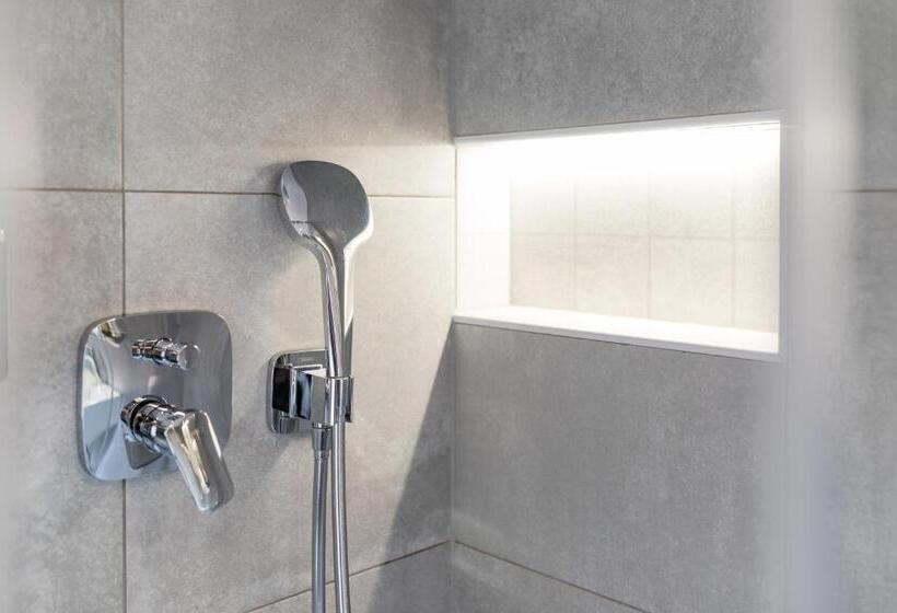 اتاق استاندارد, Garni Hotel Cirman