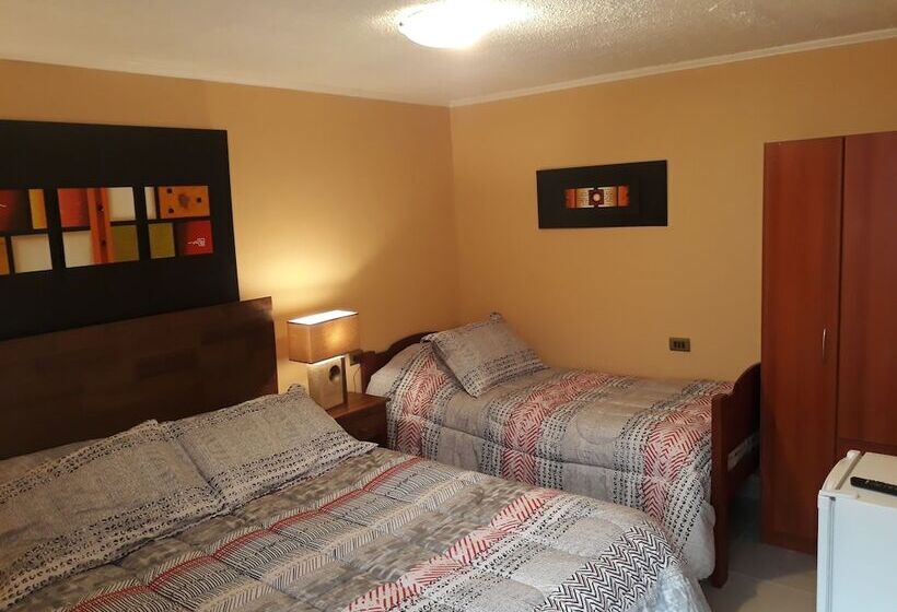 اتاق استاندارد سه نفره, Hostal Del Aguila