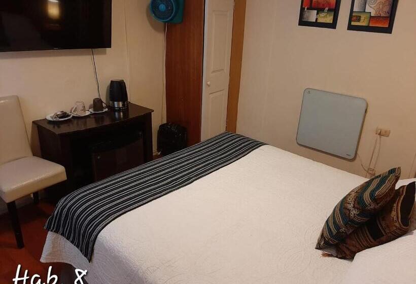 اتاق سوپریور, Hostal Del Aguila