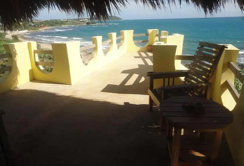 اتاق استاندارد با چشم‌انداز دریا, Kudehya Guesthouse