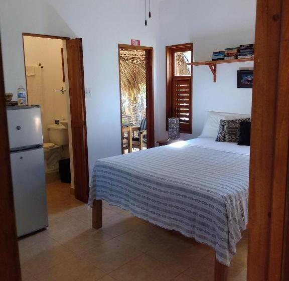 اتاق استاندارد, Kudehya Guesthouse