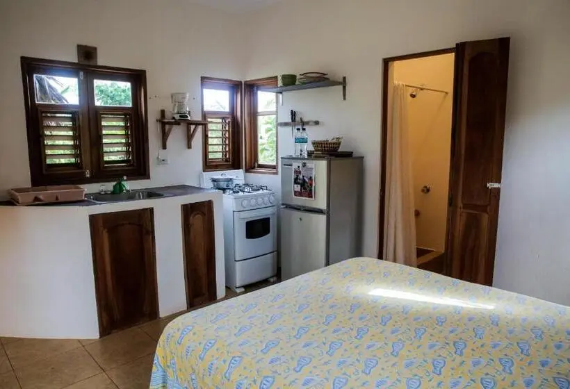 اتاق استاندارد, Kudehya Guesthouse